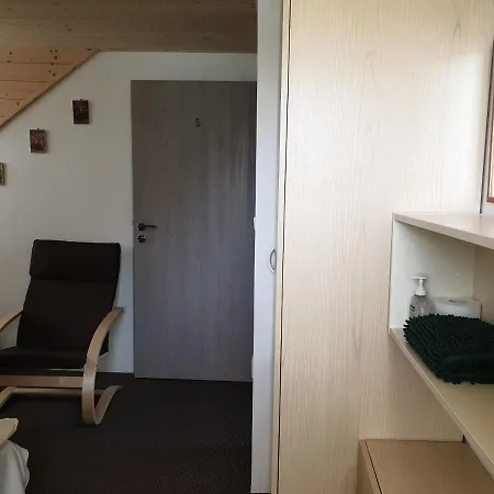 Benatky U Litomysle Privatunterkunft *