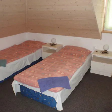 民宿 Benatky U Litomysle